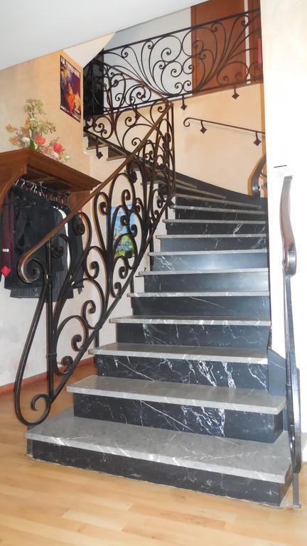 Logis Hotel Restaurant Des Voyageurs Pont-de-Salars Dış mekan fotoğraf