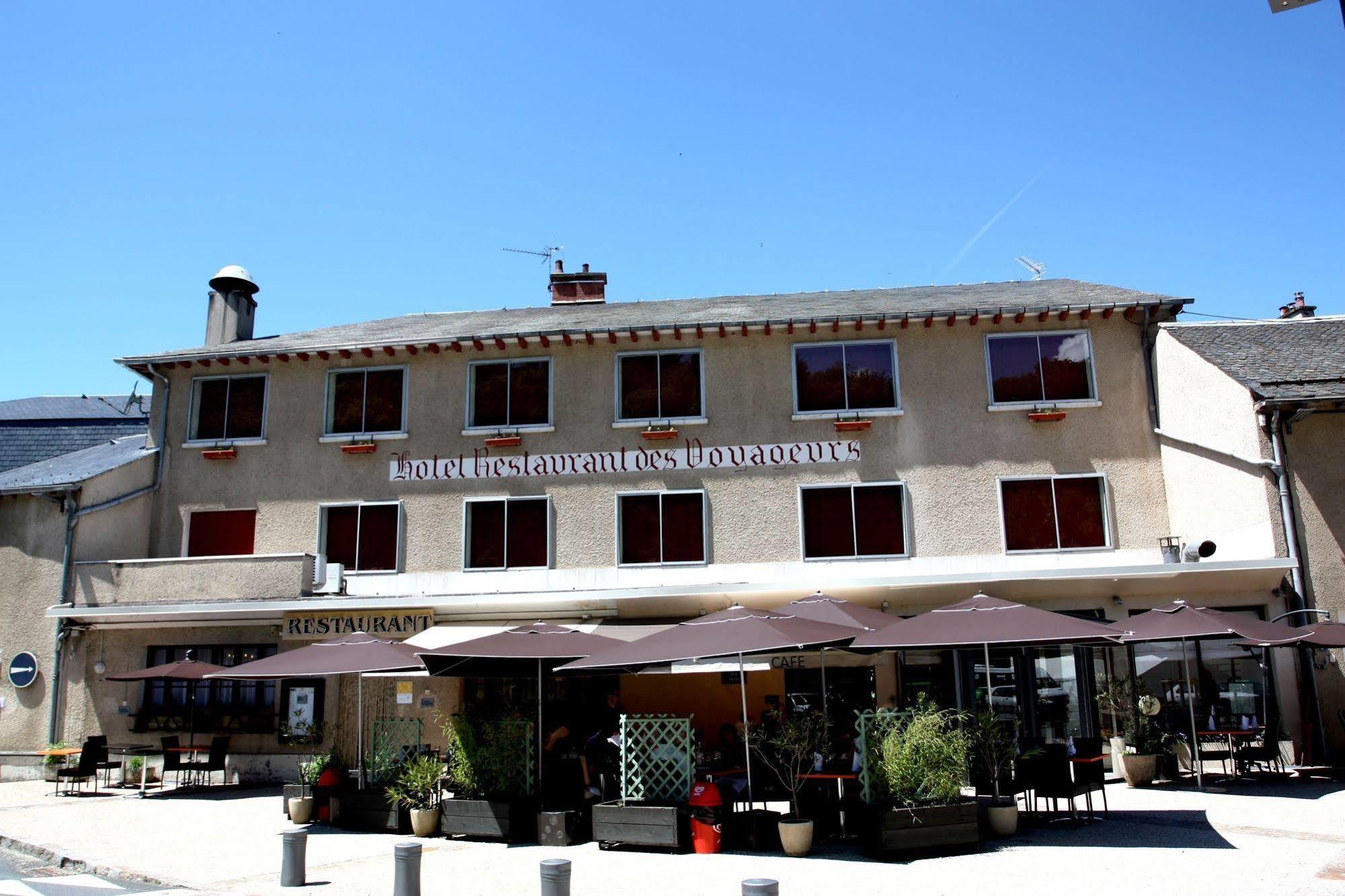 Logis Hotel Restaurant Des Voyageurs Pont-de-Salars Dış mekan fotoğraf